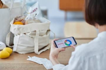 知らぬ間に損するかも…物価が上がり続ける今こそ始めたい「家計を守る」方法