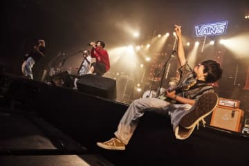 【速レポ】＜SATANIC CARNIVAL＞、See You Smile「9年かかってここに来たぜ！だから、今日のステージはやばいものにしたい」