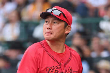 【広島】新井監督「自分のミス」　大逆転サヨナラ負けで見せた継投の甘さと守備隊形の隙