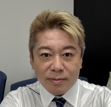 「余計ないちゃもんつけんな」ホリエモン、ローラの田植え炎上に苦言　「裸足で田植え、何が悪い」と擁護