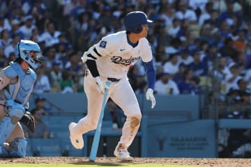 大谷翔平、父の日に3安打＆4出塁　ド軍逆転勝ち…“青バット”で快音連発、打率3割目前