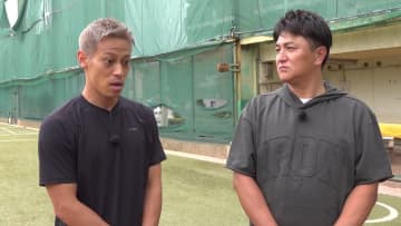 本田圭佑　元巨人監督・高橋由伸へ「ライセンスに大反対しているサッカー界の1人でして…」好きな球団はもちろんアレ