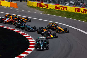 復活の狼煙、メルセデスのラッセルが今季初優勝　マクラーレンまさかの同士討ち！【F1カナダGP決勝】