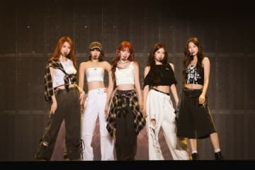 「LE SSERAFIM」、11月デビュー後初の東京ドーム入り…「FEARNOTが叶えてくれた夢」