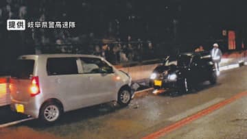 「免許返納してと言ったが」“逆走車”99歳男性の息子悔やむ　中央道のトンネルで正面衝突、40代男性が重傷「恐れていたことが」山あいの町で1人暮らし…免許は「ゴールド」更新したばかり