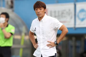 J2長崎、下平隆宏監督を電撃解任　昇格候補も8位…高木琢也代表取締役兼CROが現場復帰
