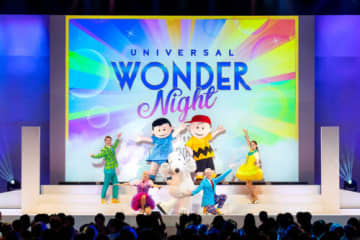 USJチャリティ・ディナー・ショー開催 スヌーピー初コラボのメニューも登場