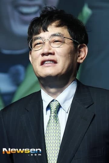 イ・ギョンギュ、薬物使用と窃盗疑惑を釈明も…警察が鑑定を依頼