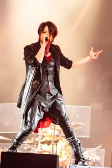 GLAY、デビュー30周年イヤーを京セラドームで完走。 TERU「叶う夢ばかりじゃないが、僕らは確実に一個一個夢を叶えてきた」30周年ライブのオフィシャルレポートが到着！