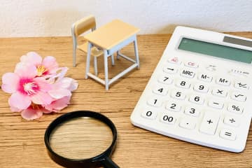 高校卒業までなるべく「公立」に行かせれば児童手当だけで教育費は足りる？ すべて私立に行かせる場合、児童手当に加えていくら教育費を用意すべき？