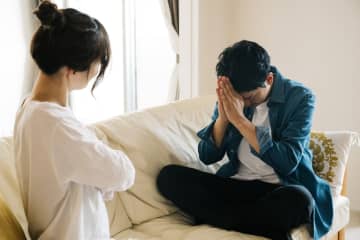 「こいつどうしようもないな」8年付き合った女性も見限る、ダメ彼氏がつぶやいた「開いた口がふさがらない」最後の言葉