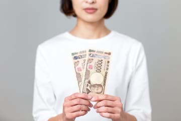 「もらえてうれしい」は正解？ “1人2万円の現金給付”がもたらしかねない“悪影響”とは…《石破首相、物価高対策で》