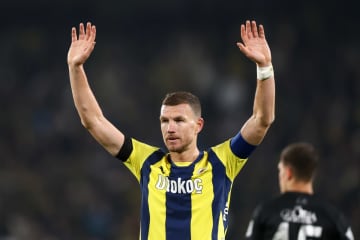 フィオレンティーナ、39歳ベテランFWジェコの獲得に合意か…1年契約締結でセリエA復帰へ