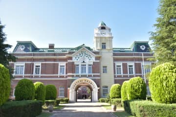 牛久シャトー「公設化」案　有識者会議　指定管理者導入も　茨城