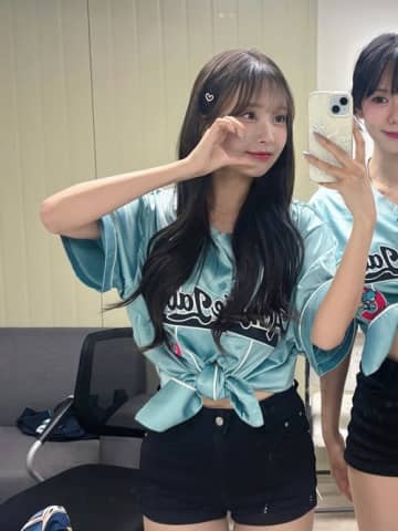 これは惚れる…韓国チアガールの“腹チラ”ショットに魅了されるファン続出「本当に可愛い！」【PHOTO】