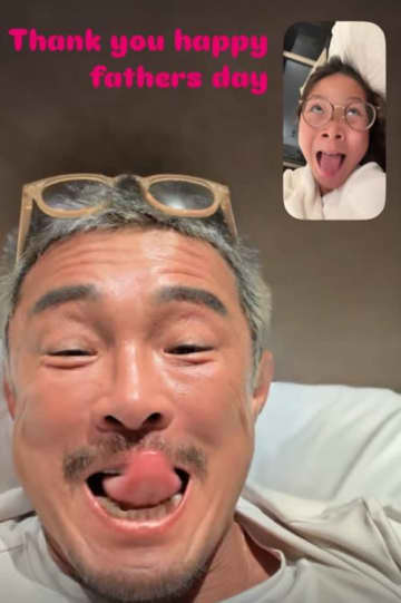 え、大丈夫…？秋山成勲、娘と突然の“変顔”大公開 父娘仲睦まじいショットにファンもほっこり【PHOTO】