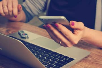 スマホは疲れた…いいねより、"いい眠り"　デジタルデトックスで変わる私のQOL