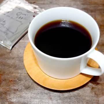 【コーヒーはそのままお湯注がない！？】ドリップコーヒーが驚くほどおいしくなるって本当？？検証してみた！