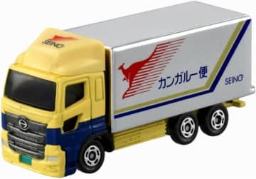 【トミカ】カンガルー便トラックが約40年ぶりに登場。本物と一緒にずらりと並べた歓喜の投稿に8.6万「いいね」⇒ 西濃運輸に経緯を聞きました