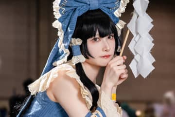 【コスプレ】透き通るような柔肌に巫女衣装が映える！東方Project・博麗霊夢が似合う幻想的な美女レイヤーに注目【写真11枚】