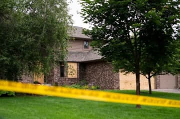州議員射殺で容疑者を逮捕、４３時間に及ぶ逃走劇の顛末は　ミネソタ州史上最大規模の捜査に