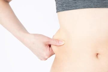 「浮き輪肉」外しに本気！ズボンにゆとりが出る筋トレ8分メニュー