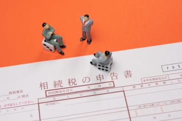 遺品整理に忙殺され「相続税の申告」が遅れてしまいました…。死後10ヶ月を過ぎたら支払う「税金」が増えるって本当ですか？