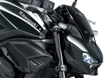 カワサキ「Z900」2026年モデル発売　ネイキッドの魅力と快適装備を融合