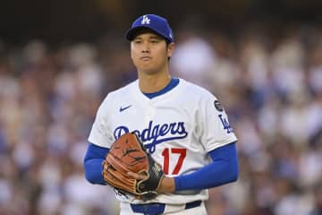 大谷翔平　６６３日ぶり投手復帰で１回を２安打１失点　打者では４打数２安打２打点　チームは逆転勝ち
