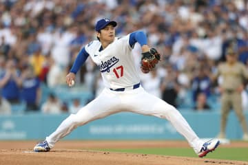 大谷翔平が663日ぶり投手復帰　ドジャース加入後初マウンドで最速161キロ　1回2安打1失点も本拠地大歓声