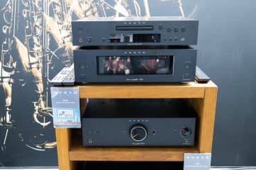 【HIGH END】アンプメーカーの最新動向。オンキヨーの最新CDプレーヤー／伊オーディア＆仏アトールの最新アンプ