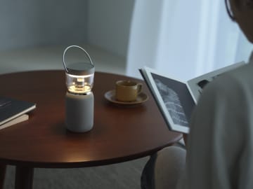 360度スピーカー付きランタン　キャンドルみたいに光る