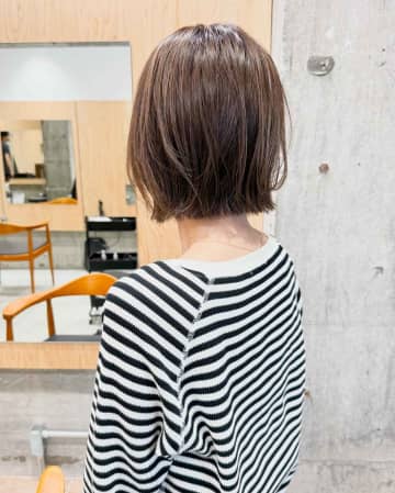 これぞ、【40代おしゃママ】の正解！？「細めハイライト」で好印象ゲットしよ♡