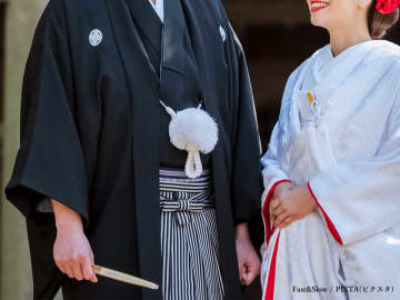 こっちのけんと、結婚式を挙げたことを報告　ファンから祝福の声が続出！