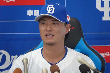 中日に移籍→突然のスタメンに「心臓が持たない」　激動の3日間…佐藤龍世が漏らした“本音”