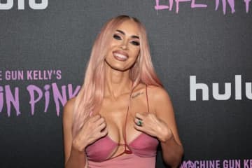 女優の新作ネイルが「あそこ」をモチーフに。ネイリスト「やりすぎないようにした」