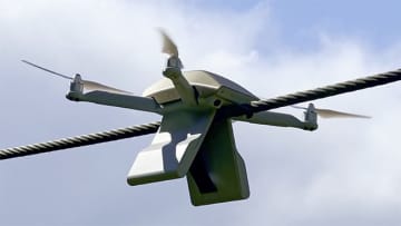 点検作業はドローンにおまかせ？ 自己充電システム搭載の「Nomadic Drones」