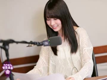 乃木坂46賀喜遥香「さとうきび畑で“カッキーン！”のポーズをしている写真ですね！」ファースト写真集「まっさら」を購入したリスナーに感謝