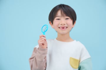 夏の思い出を自由研究に！セミのぬけがらを集めて親子で調査してみよう★【8月3日・24日/びわこ文化公園】