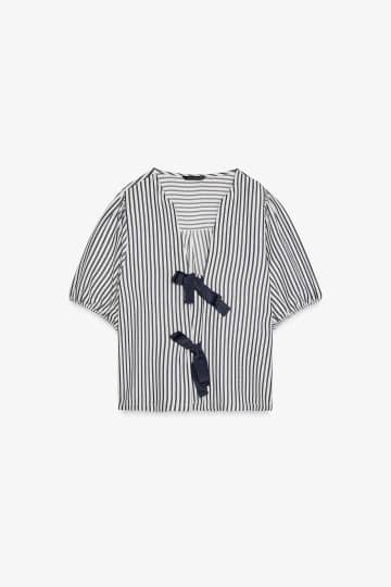 二の腕をおしゃれにカバー！【ZARA】40・50代の1軍♡「着映えトップス」