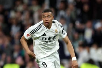 X・アロンソ新体制のレアル、エンバペ不在で初陣へ？　発熱によりクラブW杯初戦欠場か