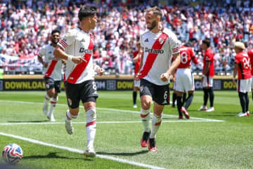 【浦和】ヘッド、ヘッド、ヘッドで失点…南米屈指の強豪リーベルに１－３で敗れ、クラブW杯黒星スタート。松尾佑介がPKで１点を返す