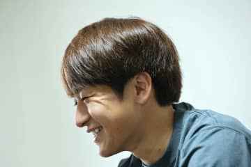 「後押ししてもらいました。大好きです」坂元達裕が心から慕う桜の先輩達。「あんまりサッカーを見てこなかった」少年時代を経て、自身も海外へ
