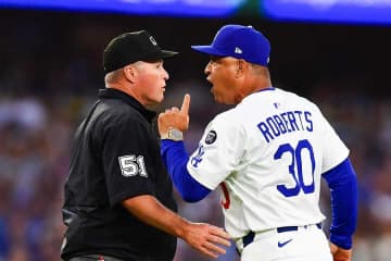 大谷死球きっかけでロバーツ監督が退場処分　球場騒然、ベンチ飛び出て怒りの猛抗議
