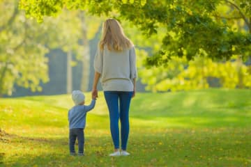子連れ離婚を考えています。昨年離婚した友人が「話し合いが面倒なので養育費はもらっていない」と…… 今はもらわない人が多いのですか？