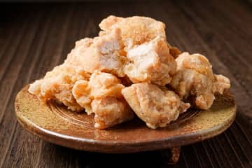 ロバート馬場考案『カリふわ唐揚げ』のレシピが話題！初心者でも失敗なしで”カリふわジューシー”な絶品に…『裏技級』の調理法に主婦から絶賛の声「天才！」「最高のレシピをありがとうございます」「ナイスアイデアです」