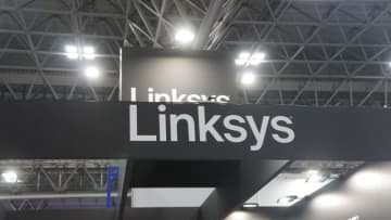 Linksysが日本市場再参入、“カスタムできるWi-Fiルーター”をアピール。OpenWrtベースの「Velop WRT Pro 7」展示【Interop Tokyo 2025】