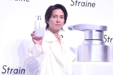 山下智久は〝風〟にもこだわりを持つ男だった！「他人より風を受ける機会が多くて…」