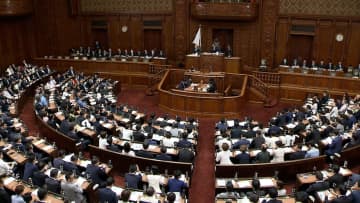 現行憲法で初、衆議院の常任委員長の解任決議案を可決　財務金融委員長・自民の井林氏に対し“ガソリン税の暫定税率廃止する法案の審議を拒否している”と野党が追及