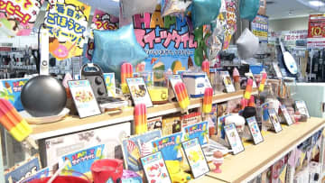 “ワンピース兼用浴衣”にノースリーブ登場！「スイーツ家電」で家で綿あめやクレープ、グミ作りも　イオンなど220店舗で“猛暑対策グッズ”販売開始